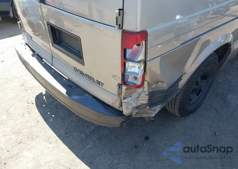 2002 Chevrolet Astro Ls z USA, uszkodzony, nr VIN 1GNDM19X52B103490